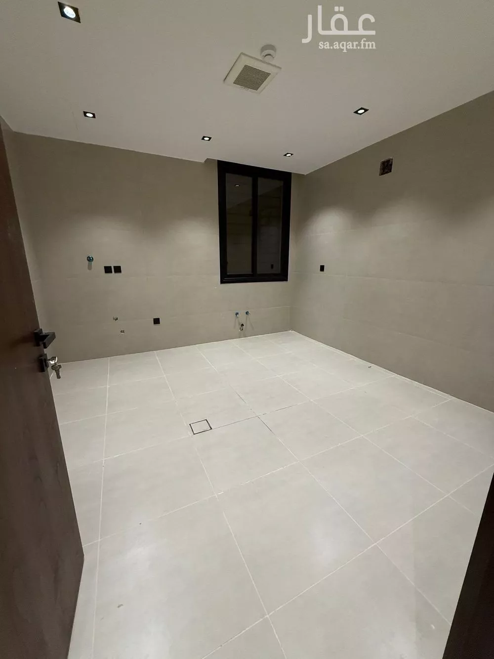 شقة 4 غرف في طويق 3