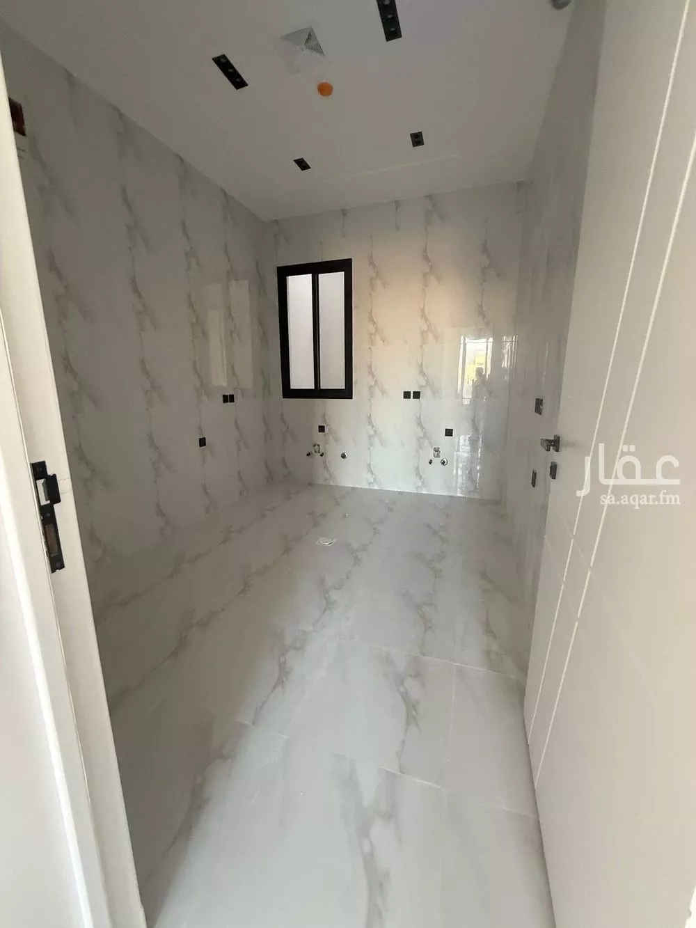 شقة 4 غرف في الزهرة 4