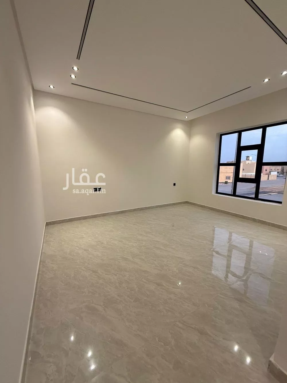 شقة 4 غرف في بدر 3