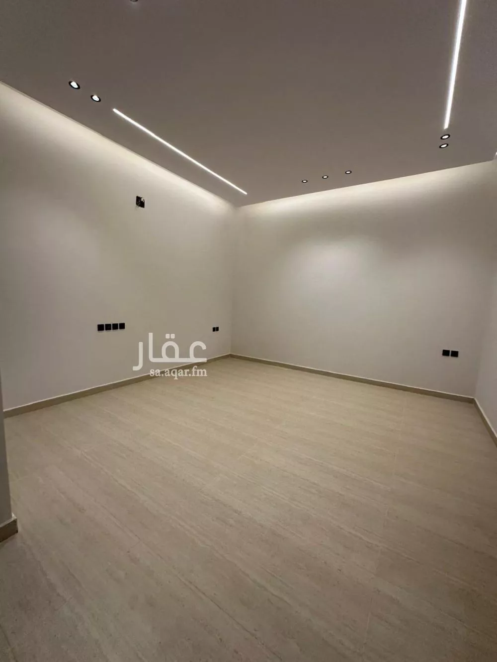 8 bedroom apartment in Al Janadriyah 4