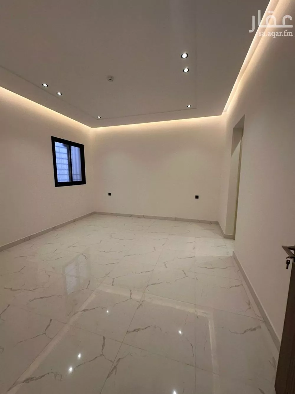 شقة 4 غرف في الحزم 3