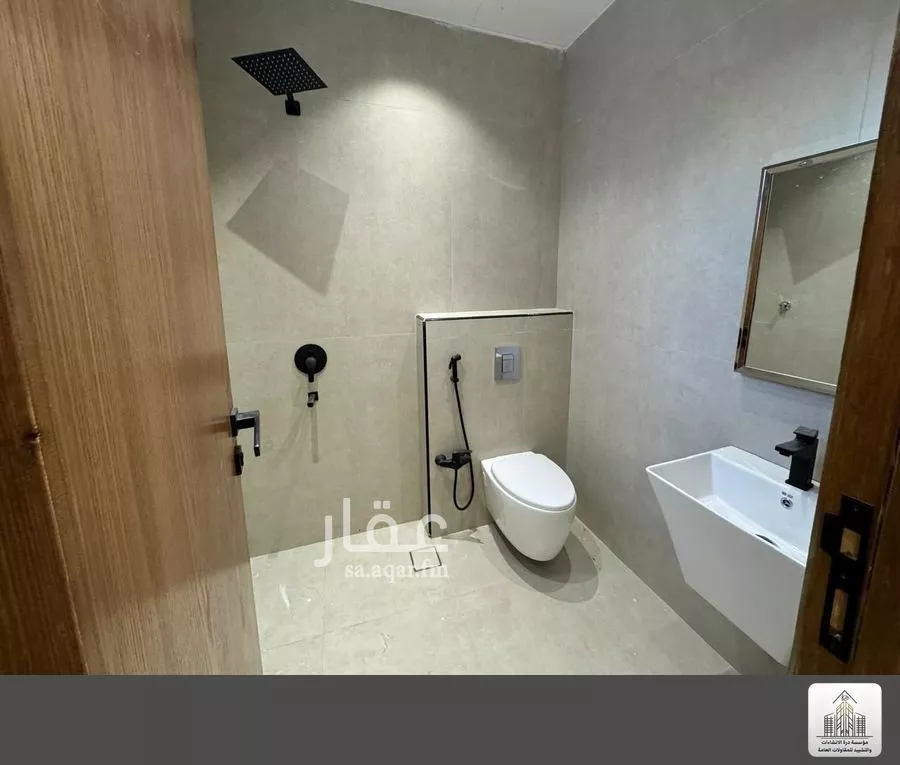 5 bedroom floor in Tuwaiq 5