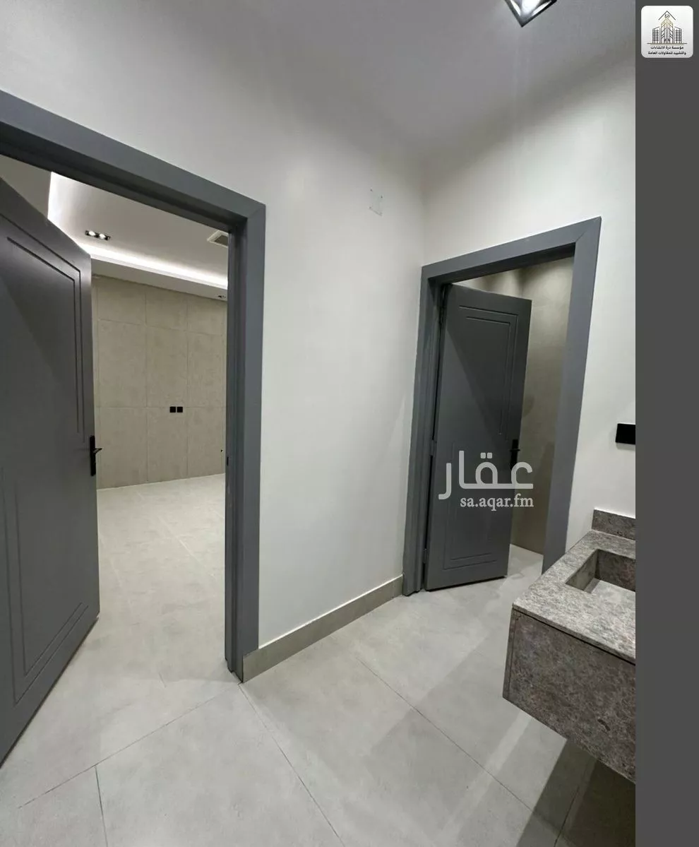 فيلا 6 غرف في الجنادرية 3