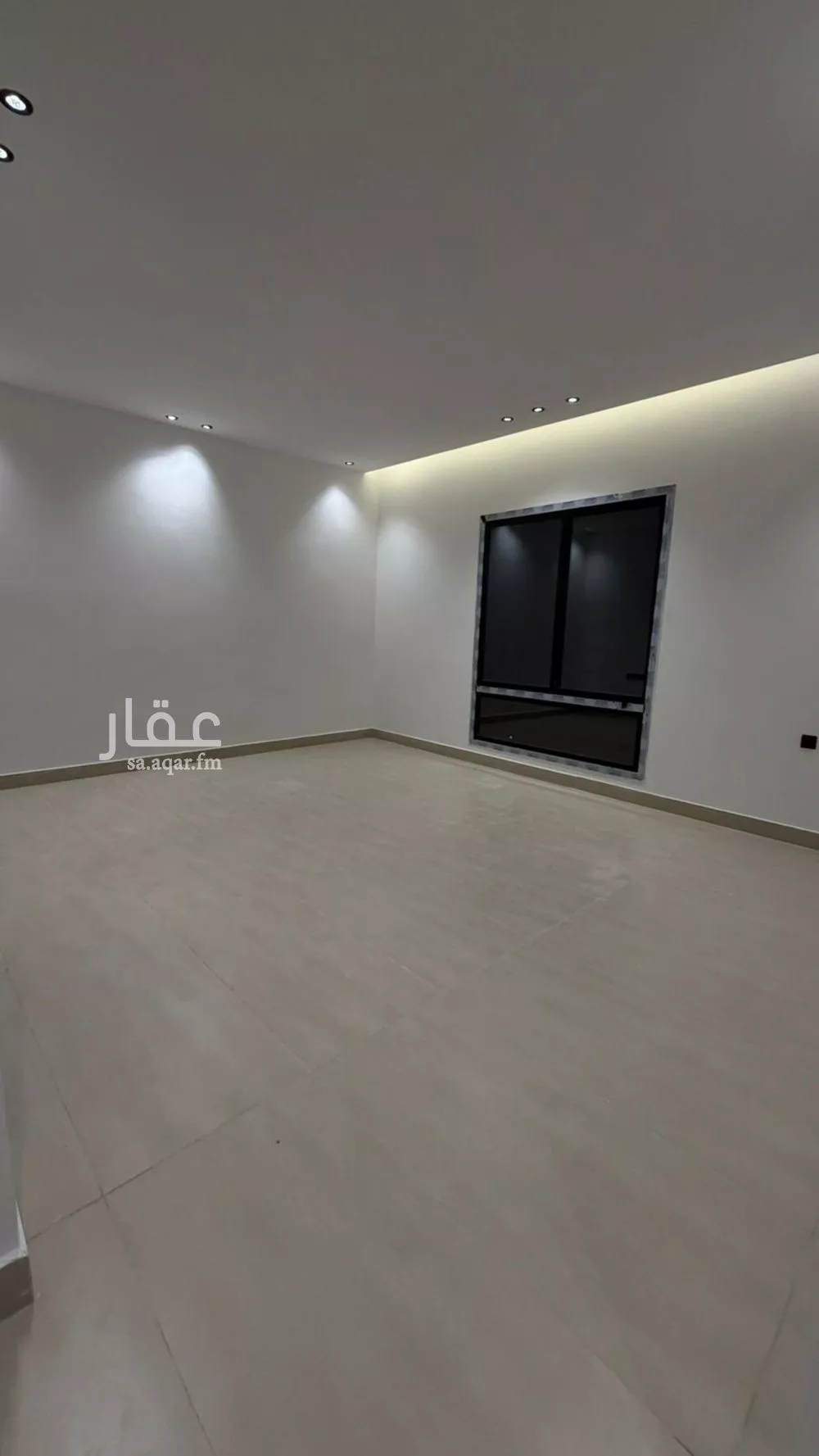 شقة 4 غرف في الرمال 3