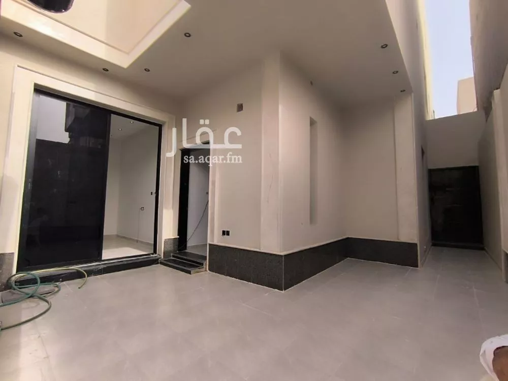 دوبلكس 5 غرف في طويق 4