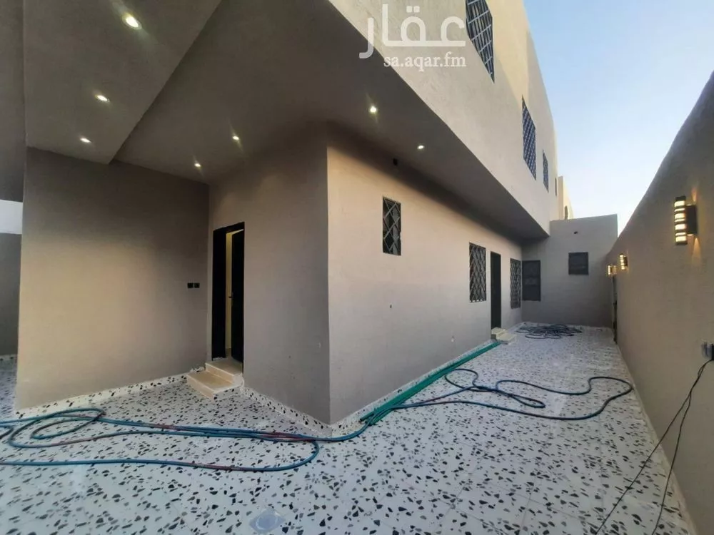 دور 5 غرف في بدر 4