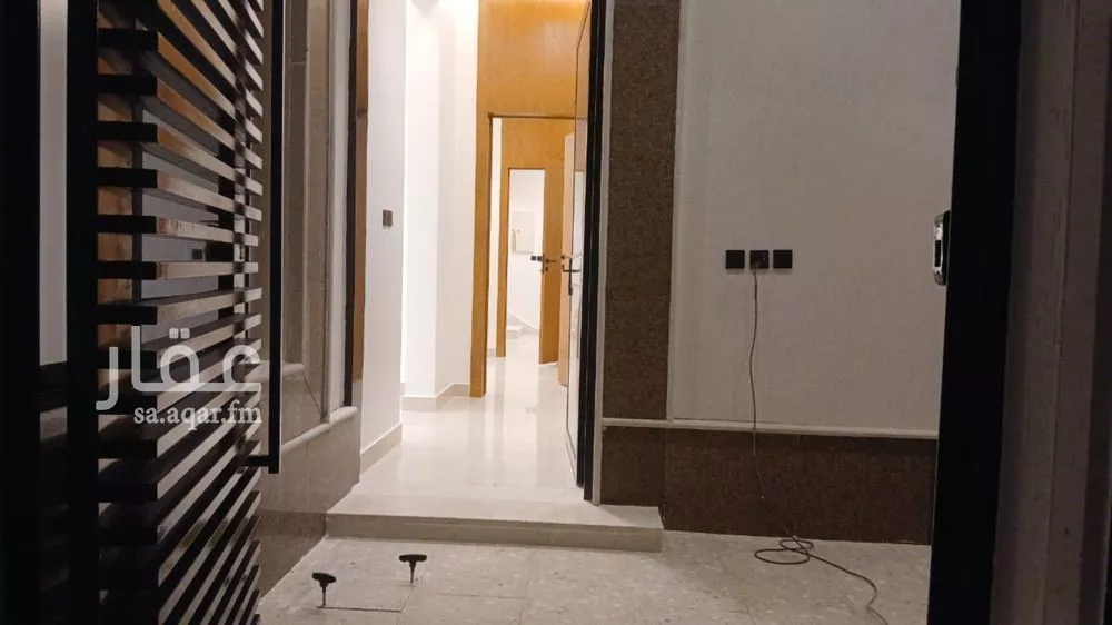 دوبلكس 5 غرف في العريجاء الغربية 5