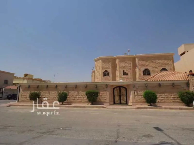 فيلا 8 غرف في العريجاء الغربية 1