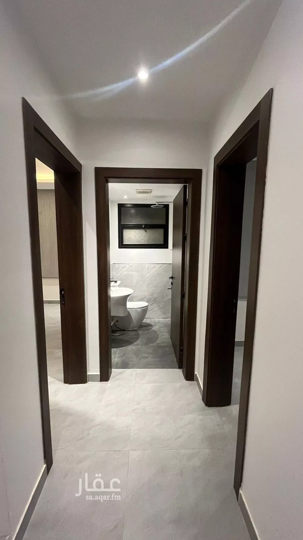 فيلا 4 غرف في العارض 4