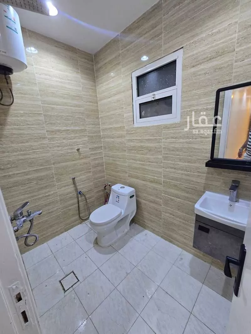 1 bedroom apartment in Granada 4
