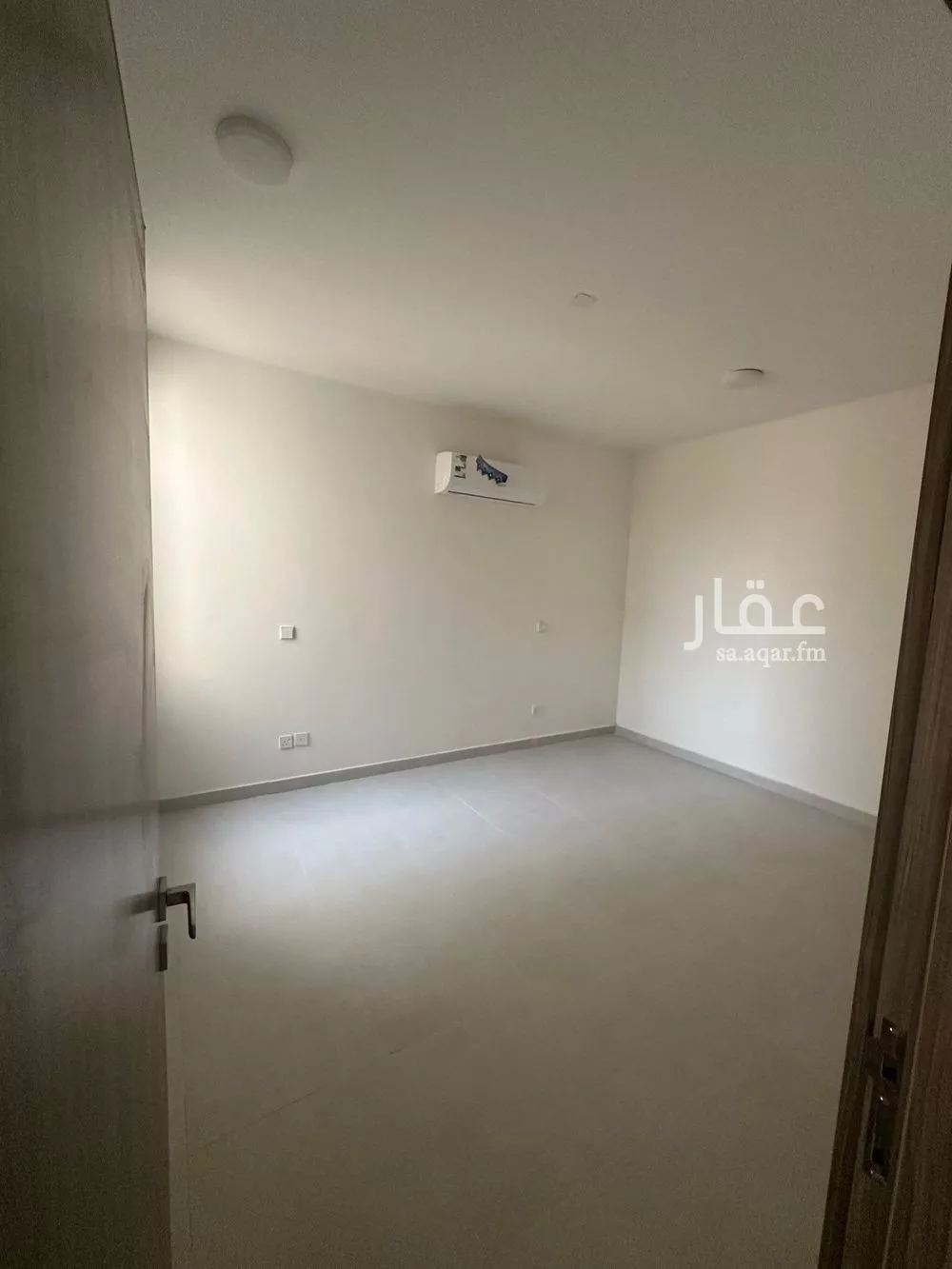 4 bedroom villa in Al Aridh, Riyadh 11