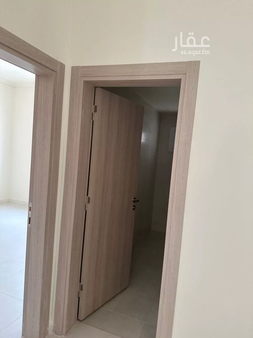 فيلا 5 غرف في العارض 3