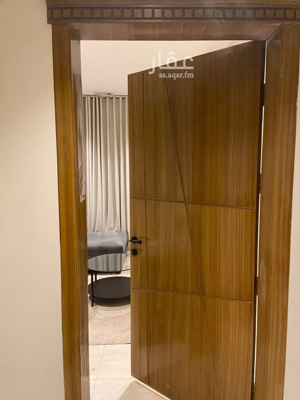 شقة 1 غرف في الحمرا 4