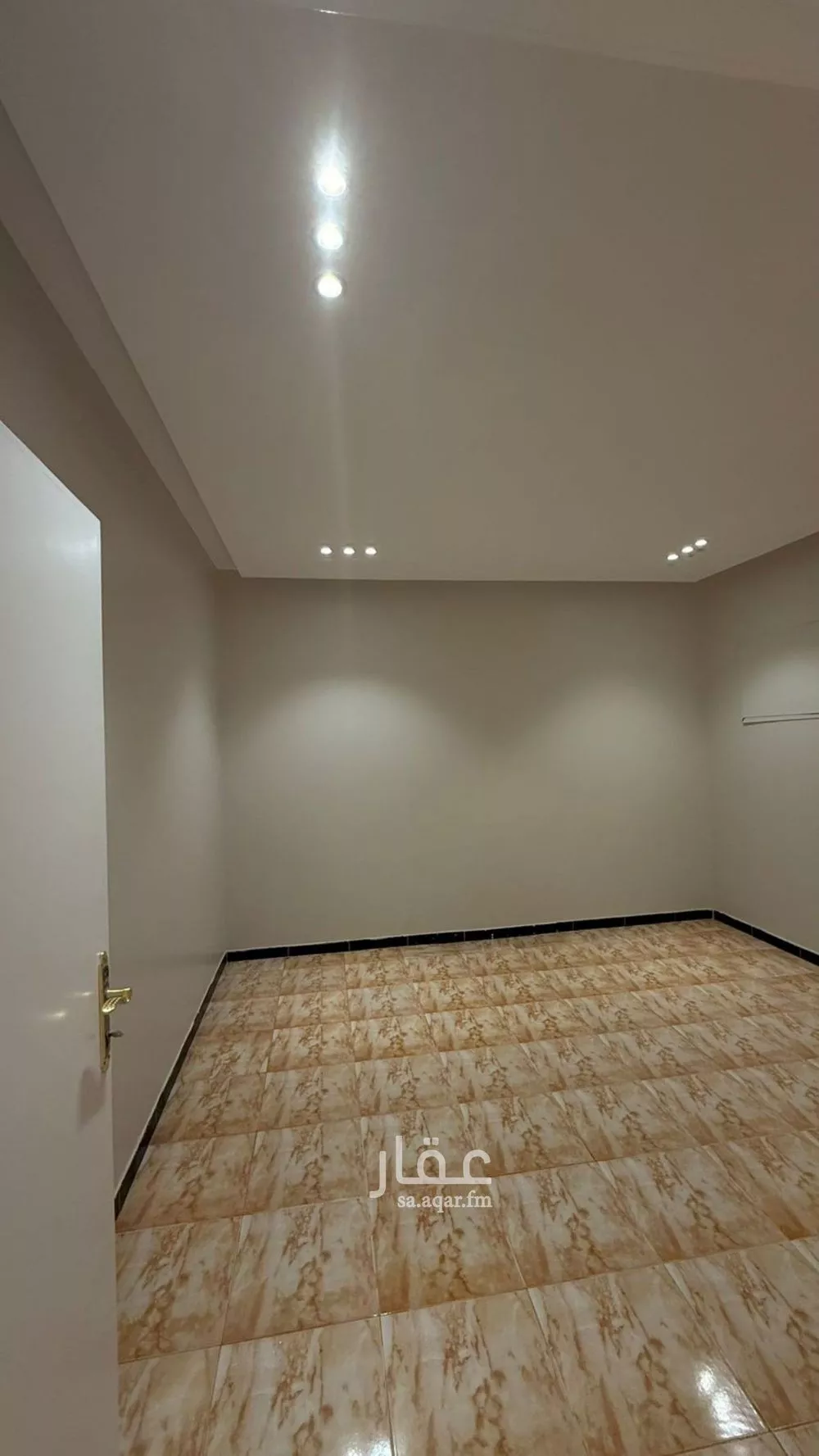 3 bedroom apartment in Dhahrat Laban 4