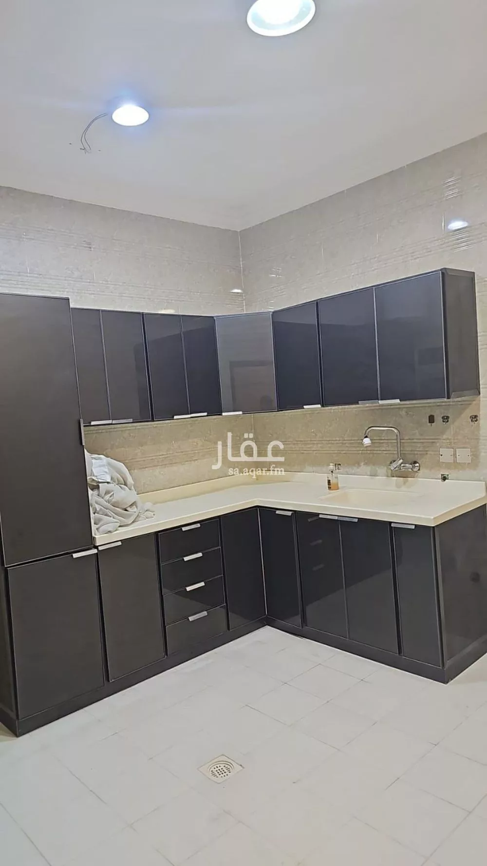 4 bedroom apartment in Al Qairawan, Riyadh 9