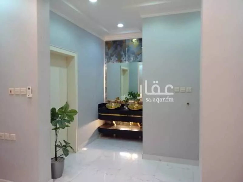 فيلا 13 غرف في العارض 2