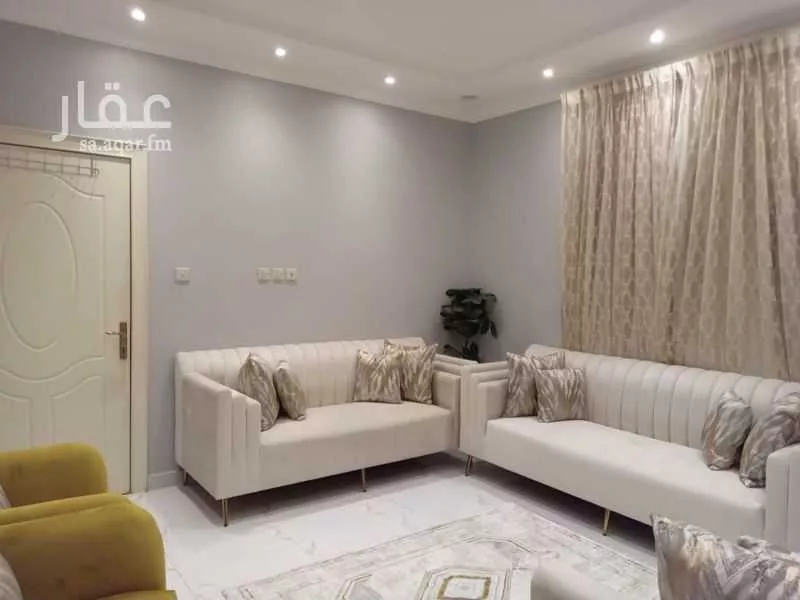 فيلا 13 غرف في العارض 1