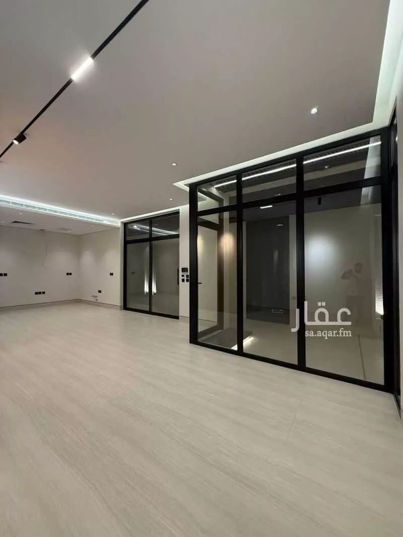 4 bedroom floor in Al Olaya 5