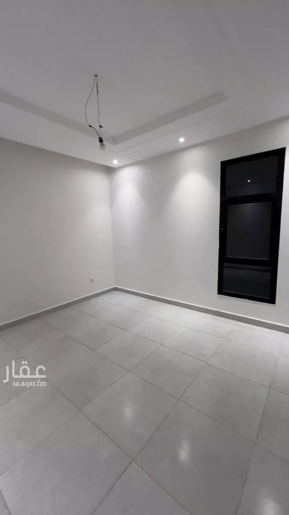 شقة 4 غرف في الواحة 5