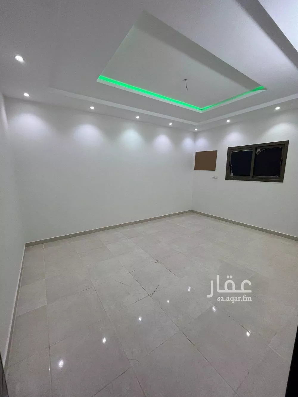 شقة 4 غرف في الريان 4