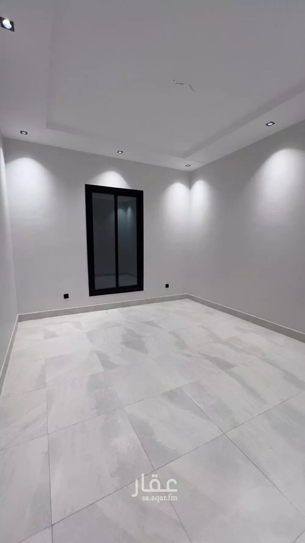 5 bedroom apartment in Al Manar 1