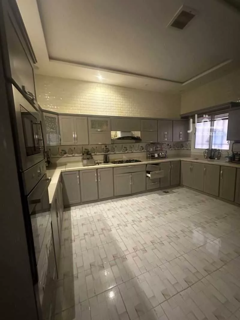 فيلا 9 غرف في طويق 2