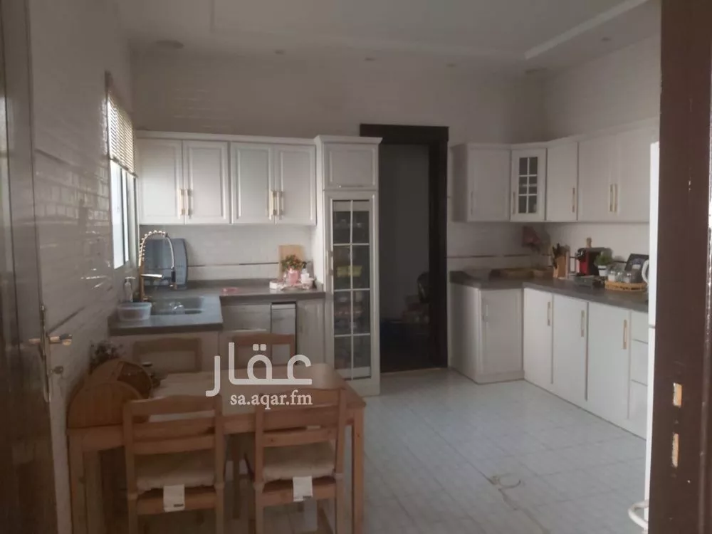 فيلا 9 غرف في طويق 4