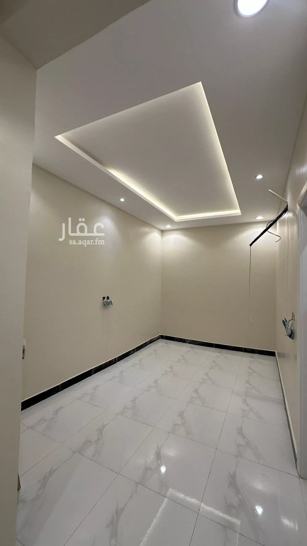 شقة 1 غرف في الخليج 4