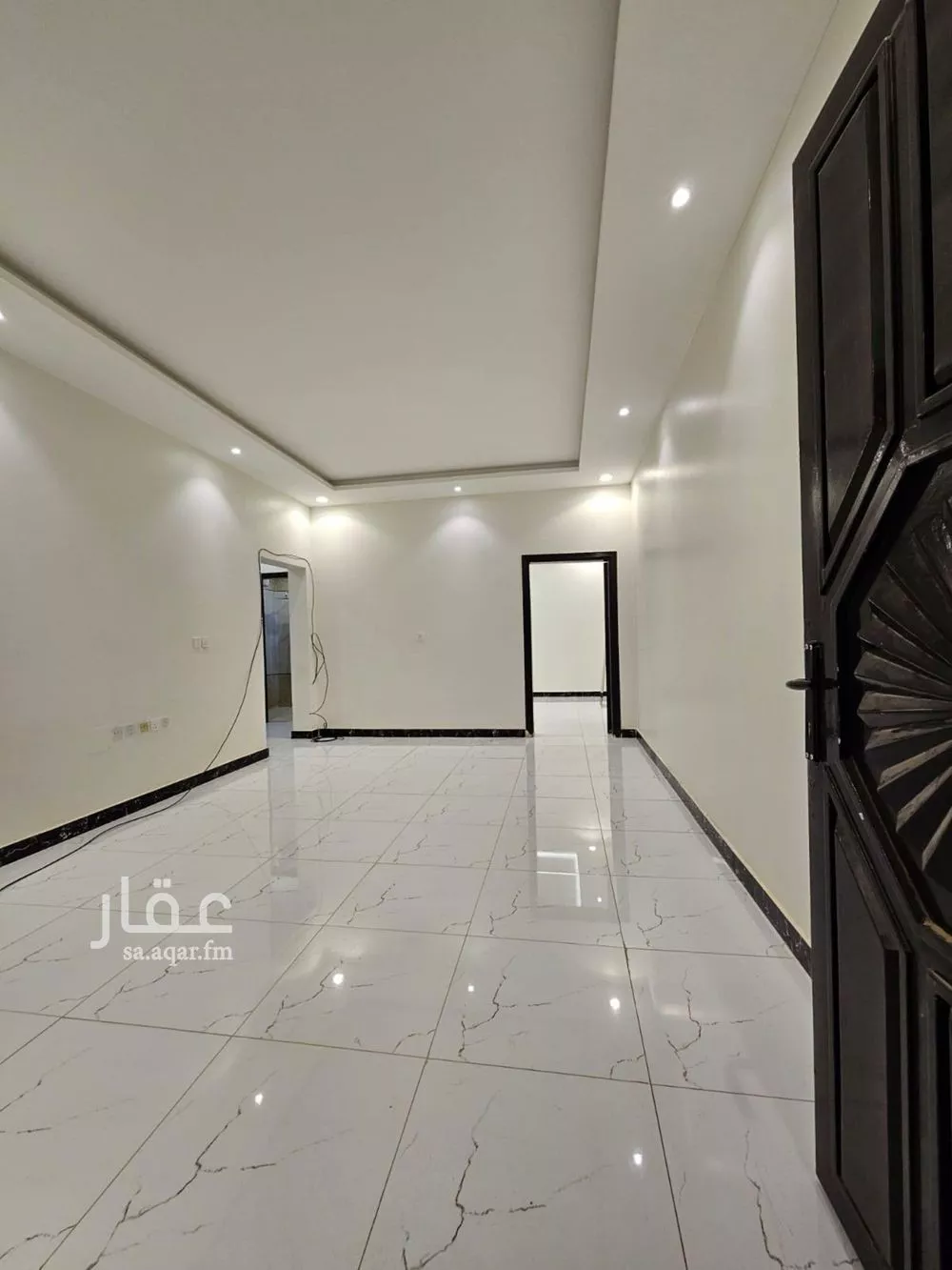 شقة 1 غرف في الخليج 4