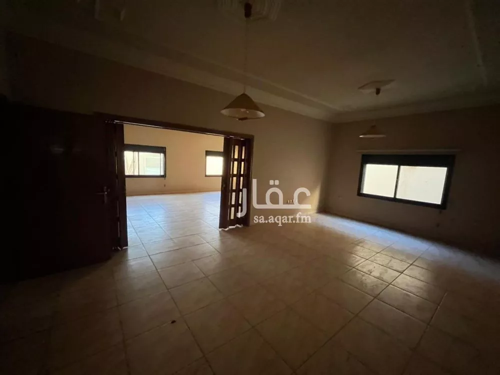 5 bedroom villa in Al Rawdah, Riyadh 7