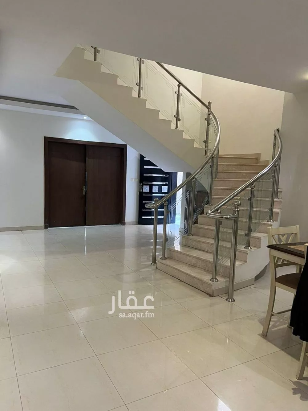 فيلا 7 غرف في الحزم 4