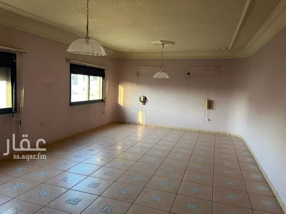 5 bedroom villa in Al Rawdah, Riyadh 15