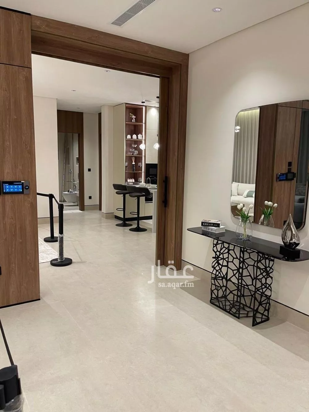 5 bedroom apartment in Al Bandariyah 1