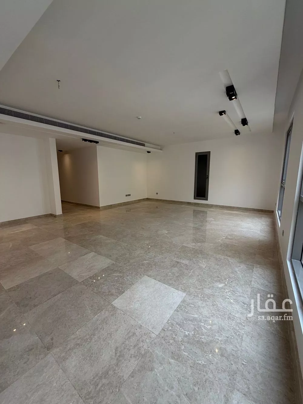 4 bedroom apartment in Al Olaya, Eastern Province 8