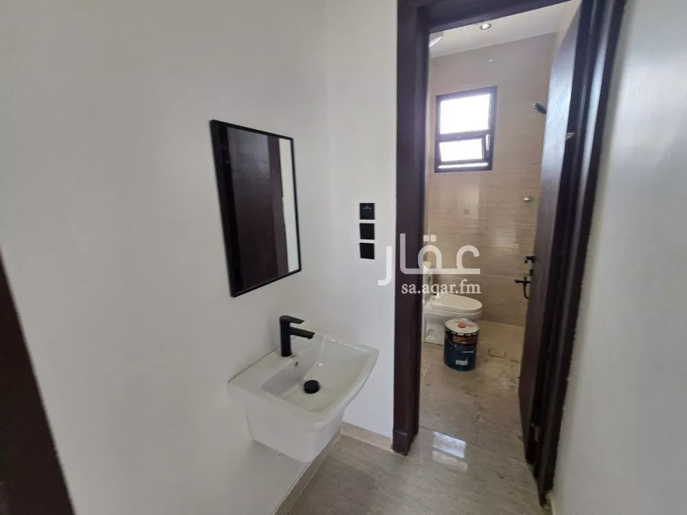 فيلا 6 غرف في طويق 5