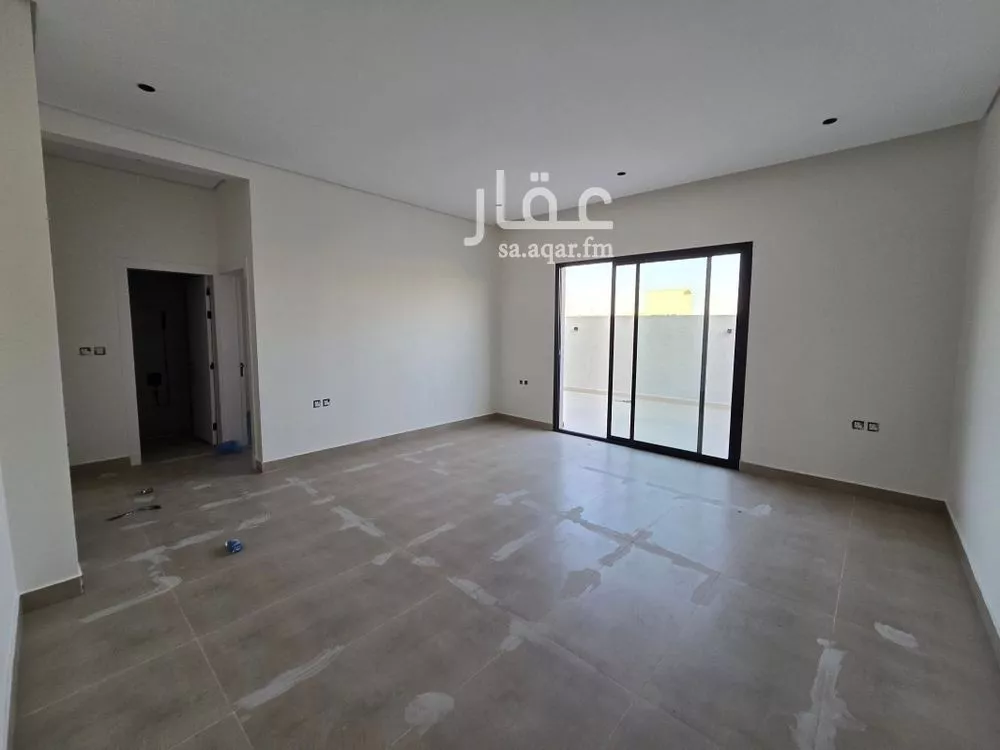 6 bedroom villa in Al Hazm, Riyadh 12