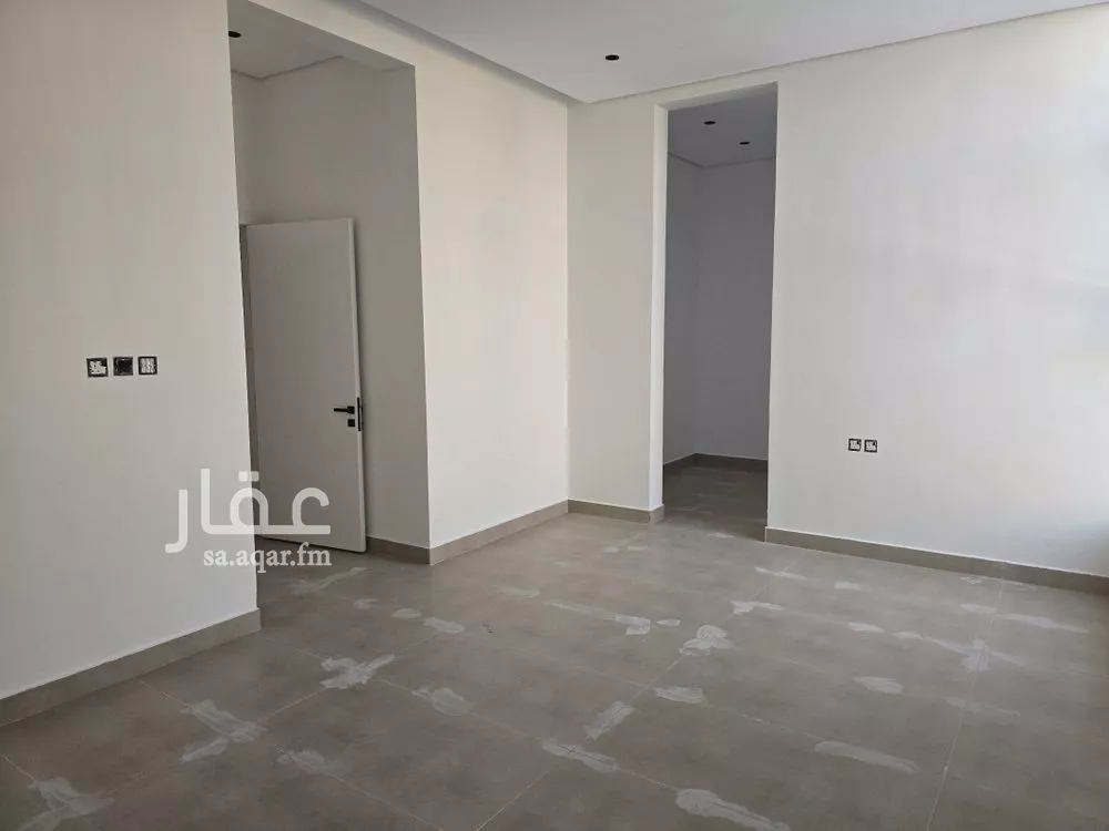 6 bedroom villa in Al Hazm, Riyadh 10