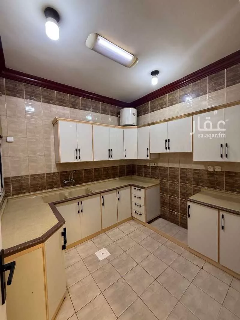 3 bedroom apartment in Al Manar, Jeddah 9