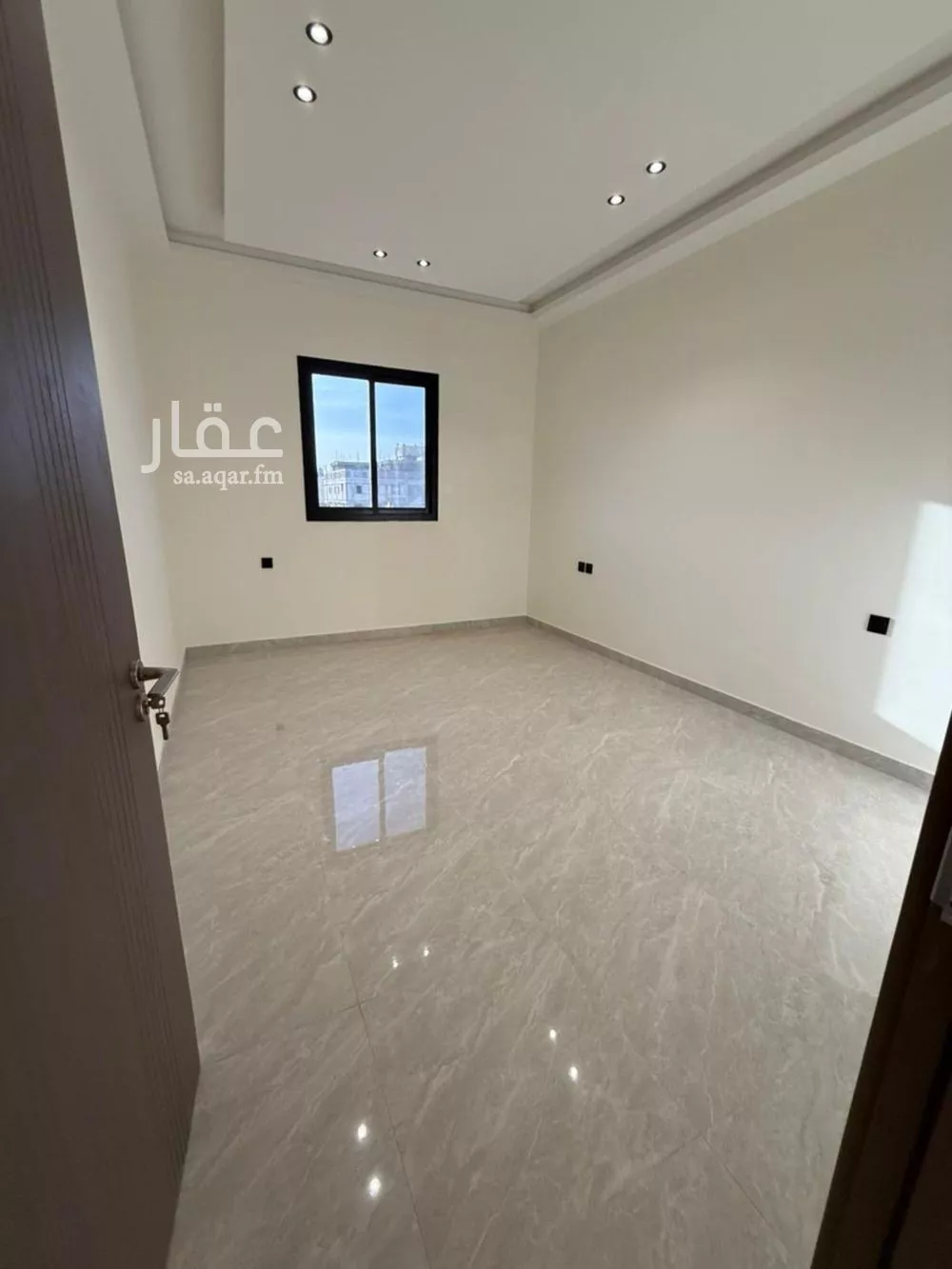 5 bedroom floor in Badr 8