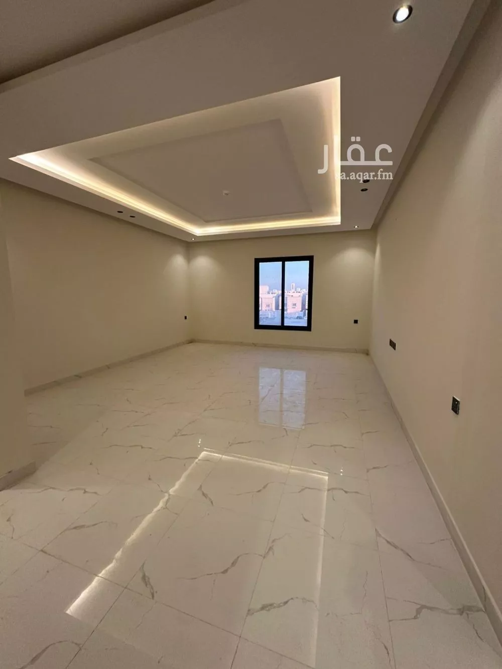 شقة 4 غرف في الحزم 3