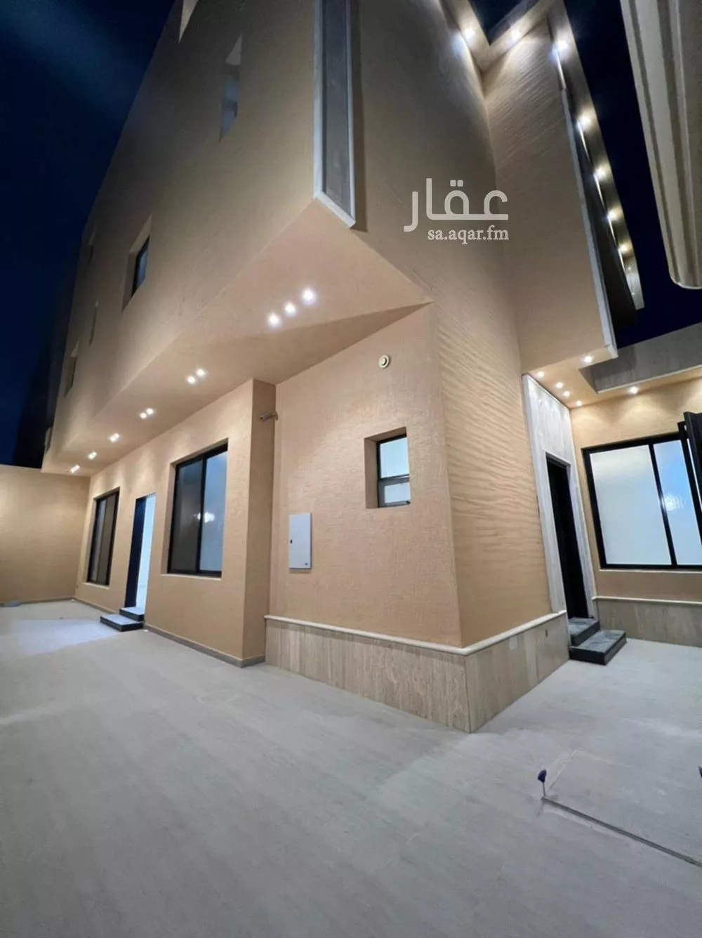 6 bedroom villa in Al Narjis 5