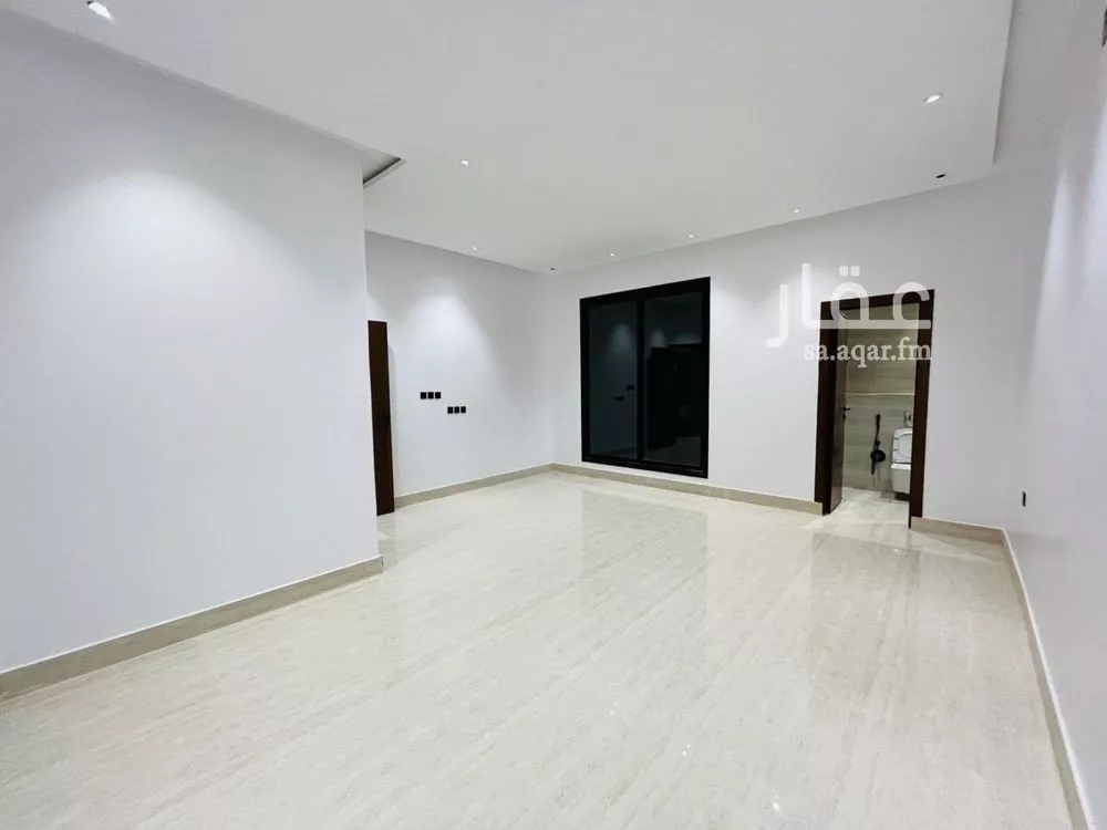 4 bedroom floor in Tuwaiq 4