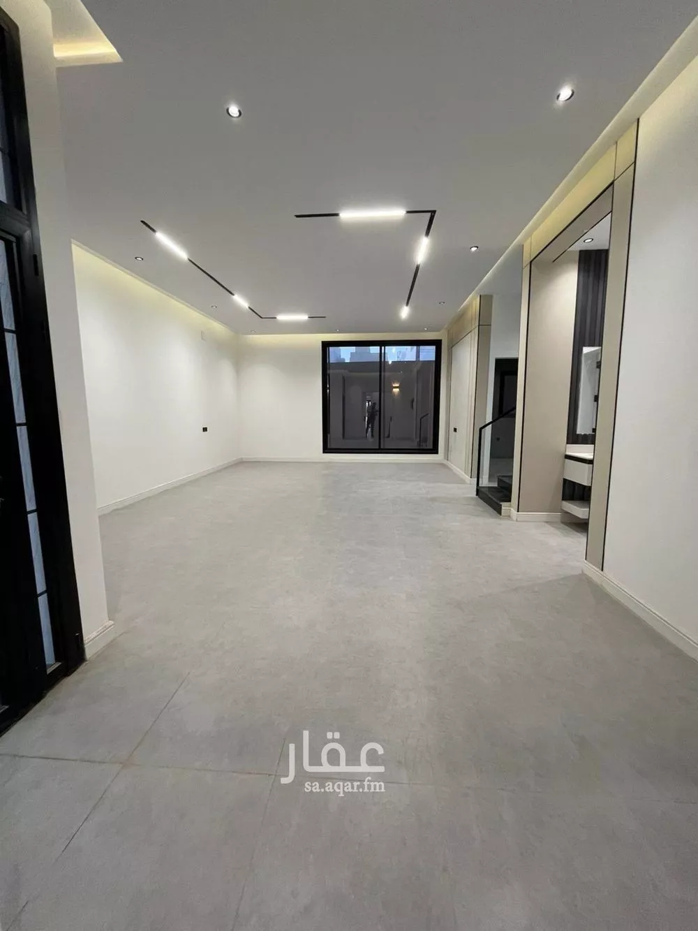 فيلا 4 غرف في الجنادرية 5