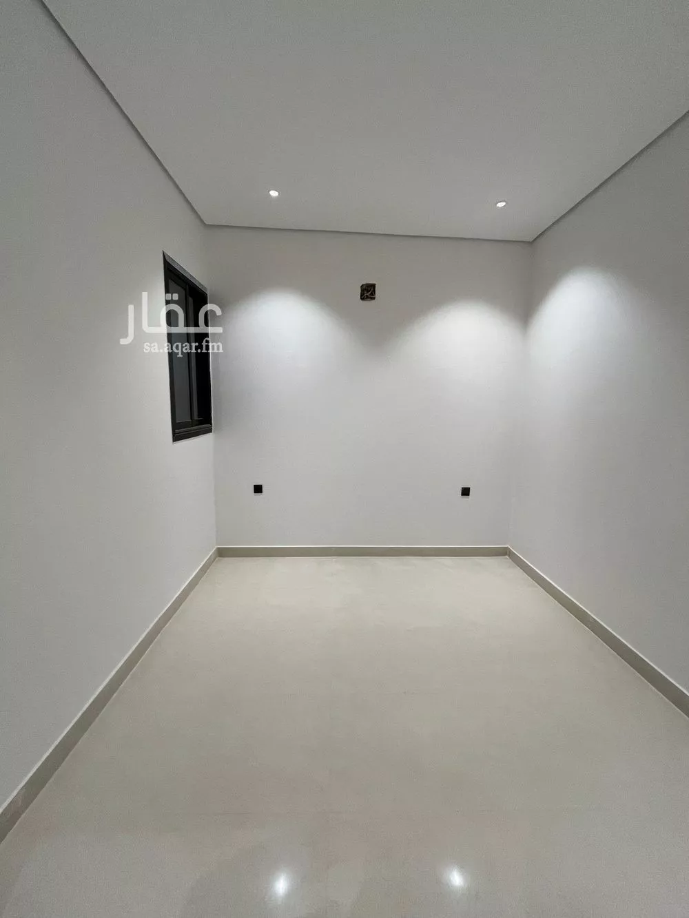 فيلا 5 غرف في الجنادرية 4