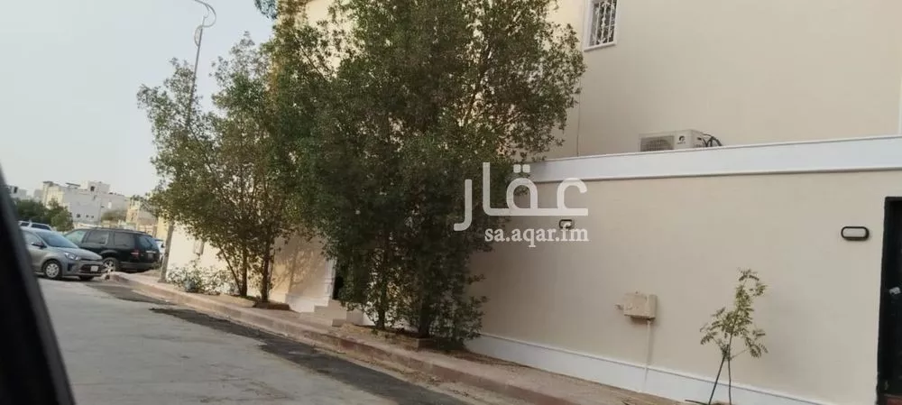 فيلا 7 غرف في المونسية 4