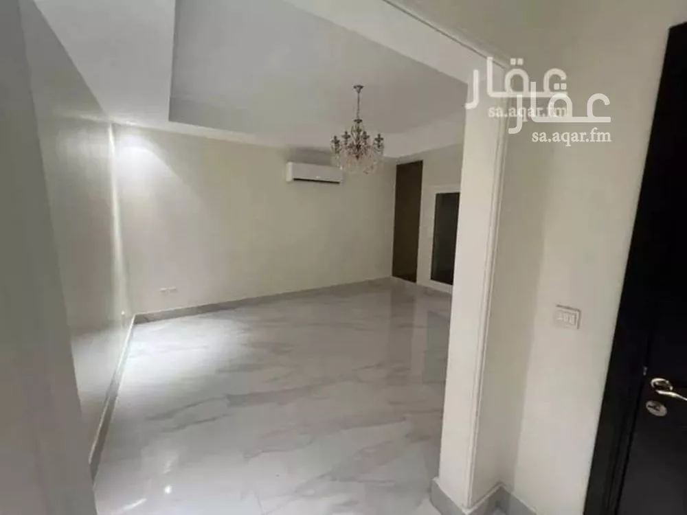 6 bedroom villa in Al Yasmin 2