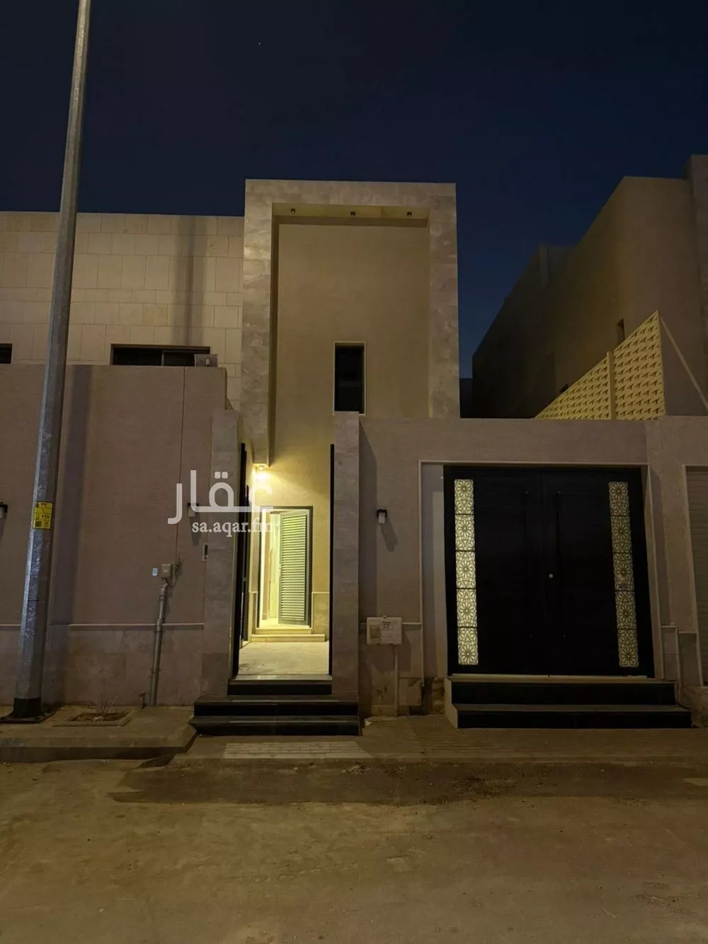 فيلا 6 غرف في النرجس 2