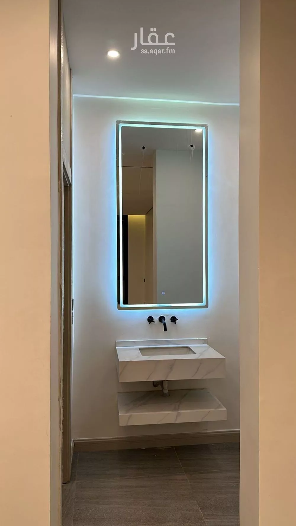 شقة 3 غرف في الرمال 5