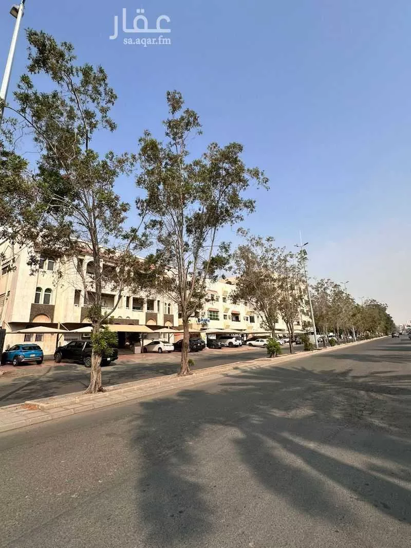 فيلا 5 غرف في الزهراء 4