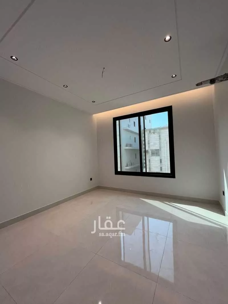 شقة 4 غرف في السلامة 3